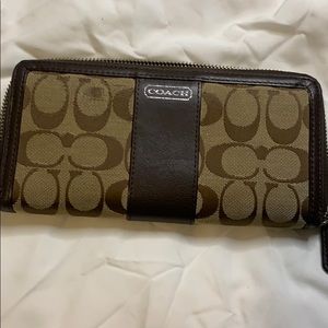 Coach wallet